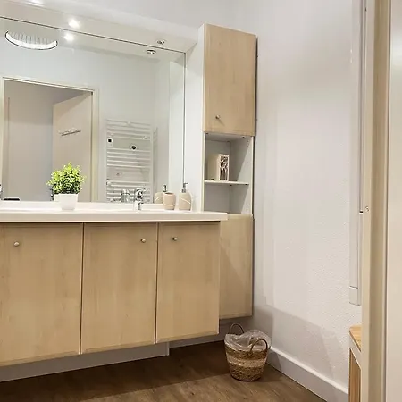 Apartment Appt Entier 85m2 Avec 2 Dont 1 Parentale 1 Bureau 1 Canape Lit Piscine *